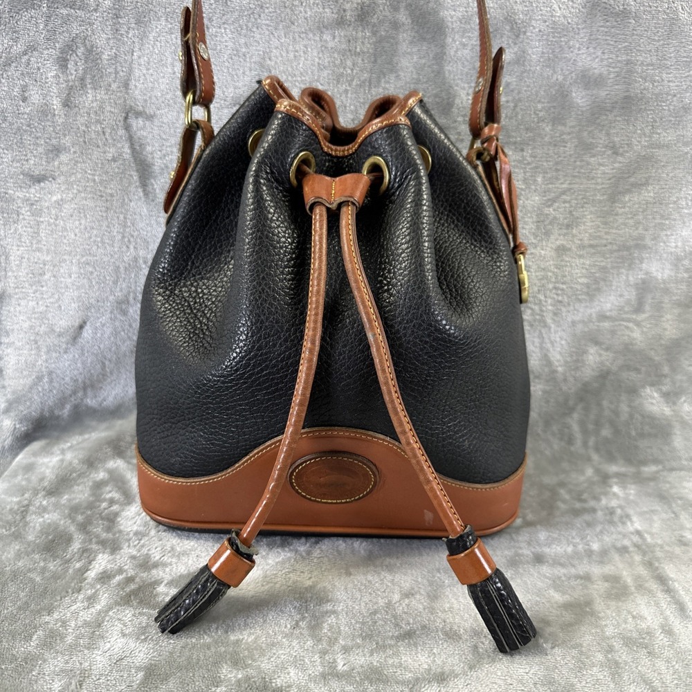 VTG Dooney & Bourke Black Brown Leather AWL Bucket Bag Large